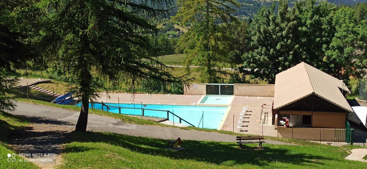 Appartement Duplex Au Pied Des Pistes Le Devoluy Bagian luar foto